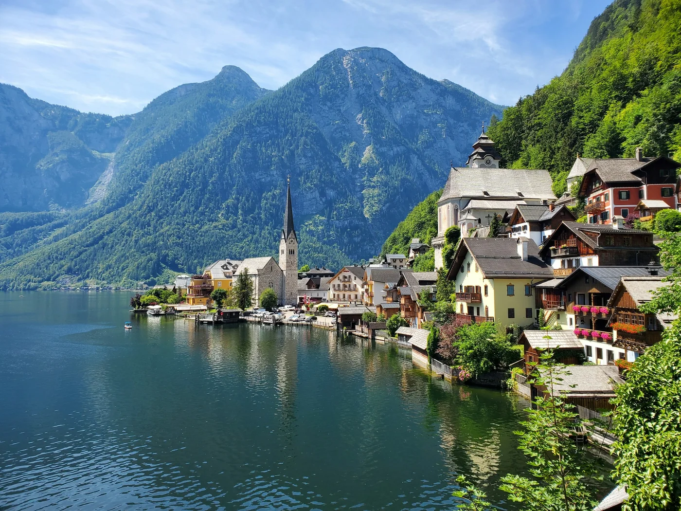 Hallstatt — photo by Hasmik Ghazaryan Olson on Unsplash