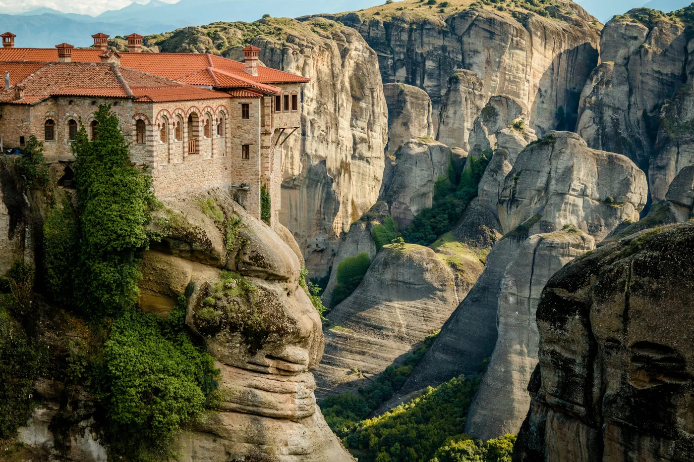 Météores — photo by Sorin Cicos on Unsplash