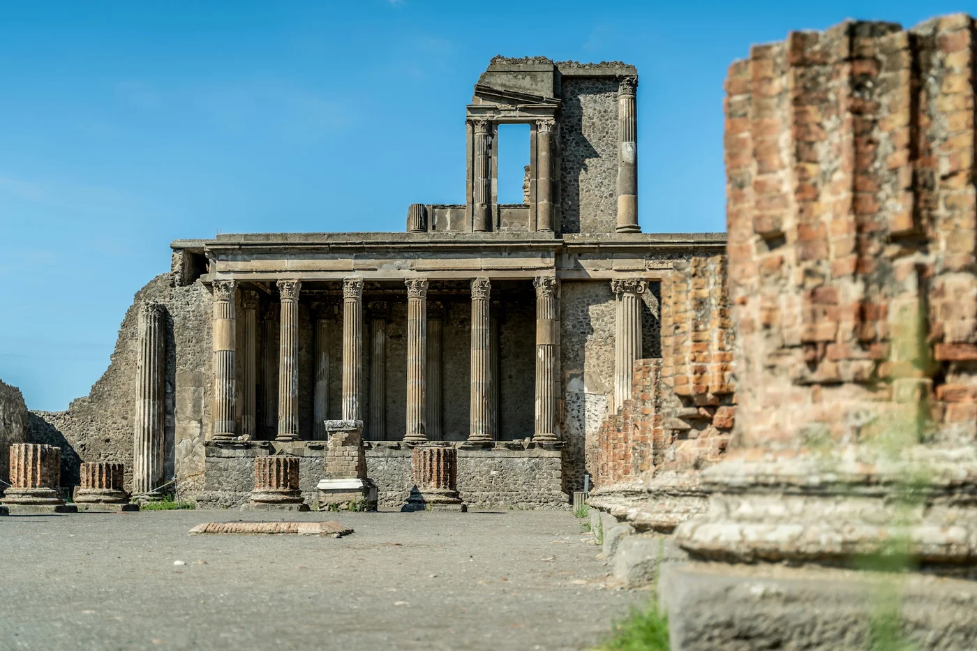 Pompéi — photo by Tamal Mukhopadhyay on Unsplash