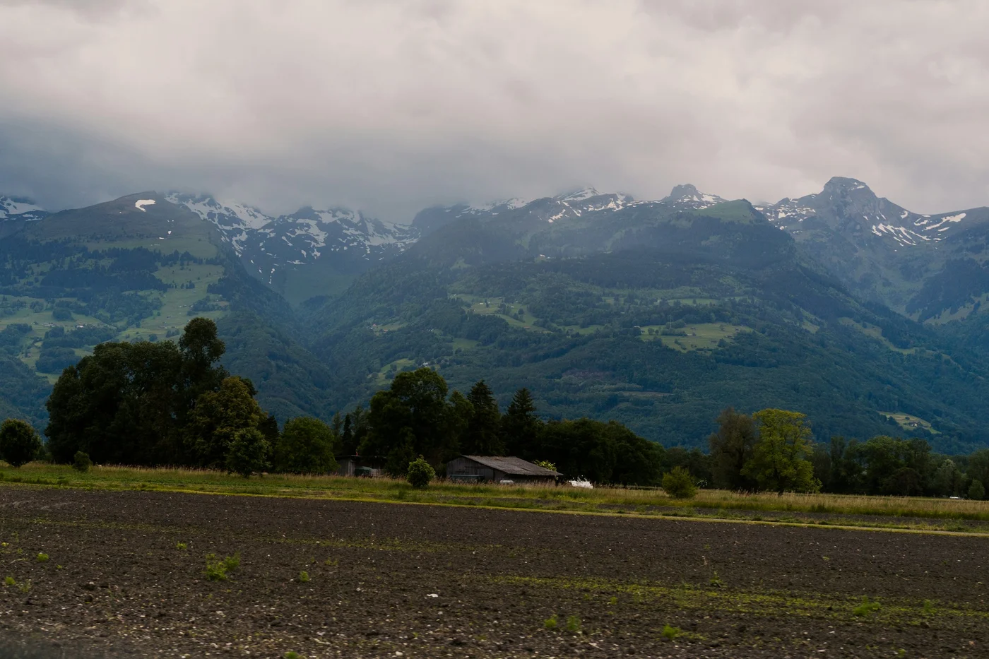 Schaan — photo by Róger Nobles on Unsplash