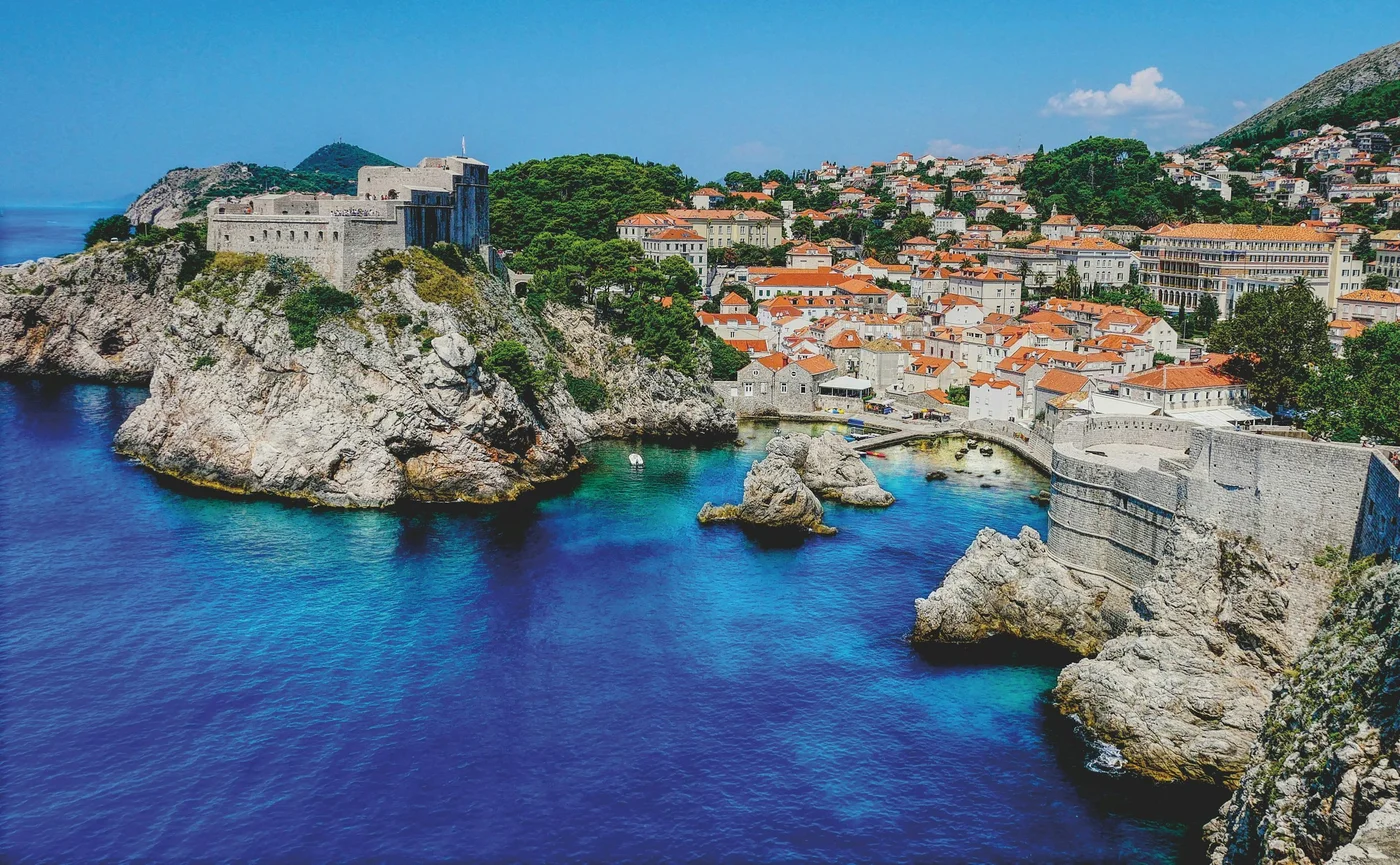 Split skyline