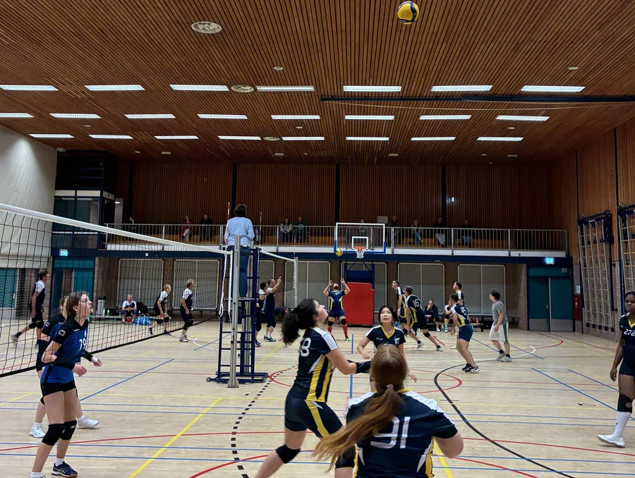 Wedstrijdavond in de sporthal: VCH-teams in actie